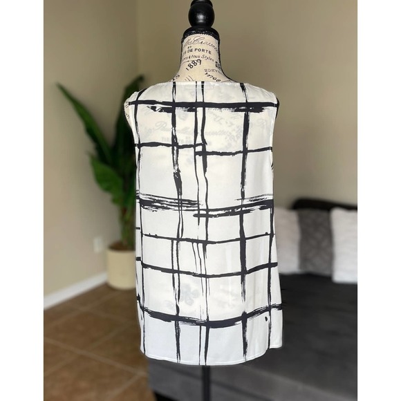 Alex Marie Ruffled Blouse, S, NWOT - Picture 2 of 4